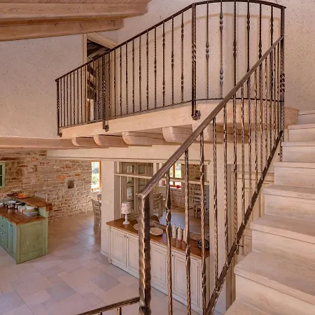 Villa Clemency *